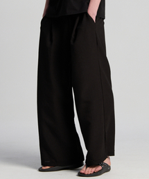 TENER（テネル）の「STオープンワイドパンツブラック（その他パンツ）」