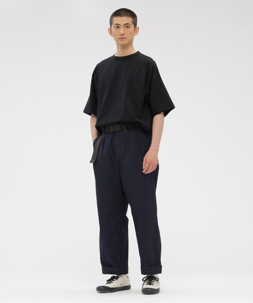 MHL.(エムエイチエル)の「FINE COMPACT COTTON POPLIN(その他パンツ・メンズ・ネイビー/ベージュ・SMALL/MEDIUM/LARGE/X-LARGE)」の5枚目の写真