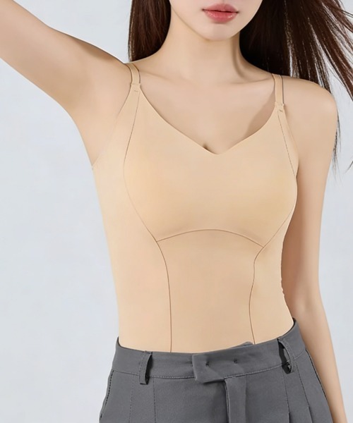 Miniministore(ミニミニストア)の「カップ付きキャミソールUバックブラトップ(キャミソール・レディース・アイボリー/ブラック/ベージュ/モカ・FREE)」の19枚目の写真