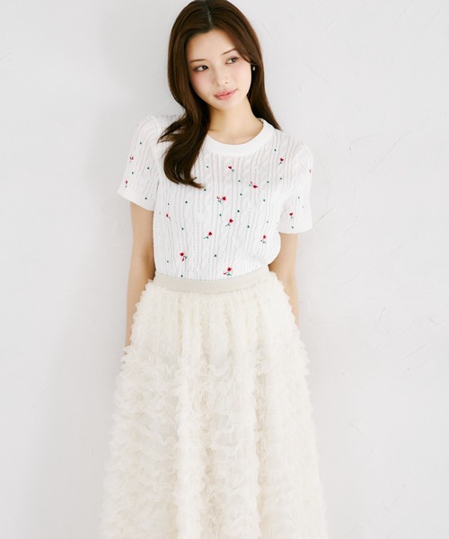tocco closet(トッコ クローゼット)の「【ZOZO限定】小鳥フラワーエンブロイダリーサマーニットトップス(ニット/セーター・レディース・ピンク/ホワイト・M)」の4枚目の写真