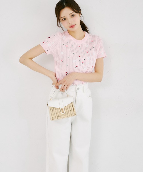 tocco closet(トッコ クローゼット)の「【ZOZO限定】小鳥フラワーエンブロイダリーサマーニットトップス(ニット/セーター・レディース・ピンク/ホワイト・M)」の11枚目の写真