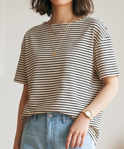 MULEXS(ミューレクス)の「【接触冷感】細ボーダー ボートネック 半袖Tシャツ カットソー 綿モダール(Tシャツ/カットソー・レディース・アイボリー/ライトグレー/オフホワイト・L/M)」の4枚目の写真
