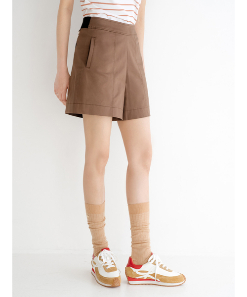 NITINA(ニティナ)の「ベーシックスティッチショートパンツBR(その他パンツ・レディース・ブラウン・SMALL/MEDIUM)」の2枚目の写真