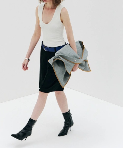 CONZ(コンズ)の「ITTI-MARY FLAP INSIDEOUT SHOULDER - M / HYOMA(ショルダーバッグ・メンズ・インディゴブルー/ブラック・M)」の2枚目の写真
