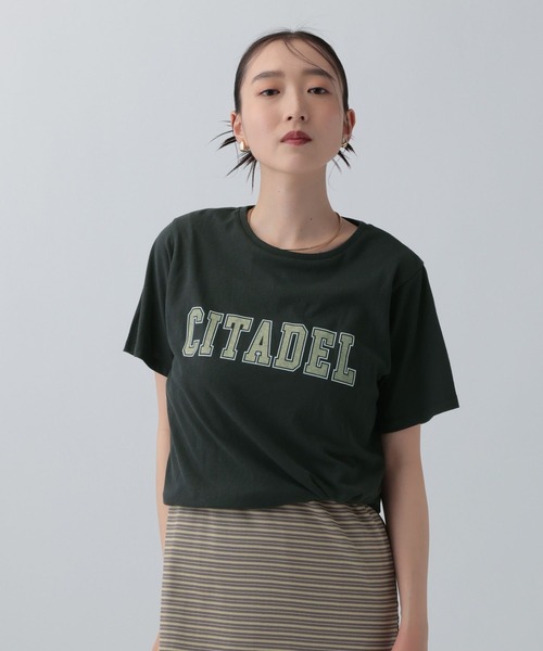 LEPSIM(レプシィム)の「フロッキーロゴプリントT 787868(Tシャツ/カットソー・レディース・パープル/チャコールグレー/オフホワイト・FREE)」の3枚目の写真