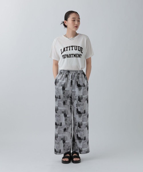 LEPSIM(レプシィム)の「フロッキーロゴプリントT 787868(Tシャツ/カットソー・レディース・パープル/チャコールグレー/オフホワイト・FREE)」の15枚目の写真