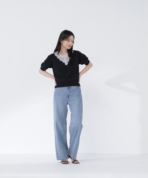 NATURAL BEAUTY BASIC(ナチュラルビューティーベーシック)の「Vネックレーストリムニット(ニット/セーター・レディース・オフホワイト/ブルー/ブラック・フリ-)」の5枚目の写真