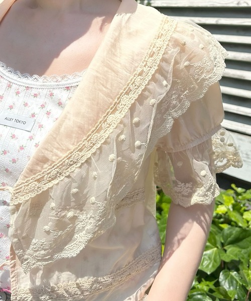 Alley Tokyo（アリートーキョー）の「フリル＆レース半袖ブラウス（シャツ/ブラウス・レディース・ベージュ/サックスブルー/オフホワイト・FREE）」の22枚目の写真