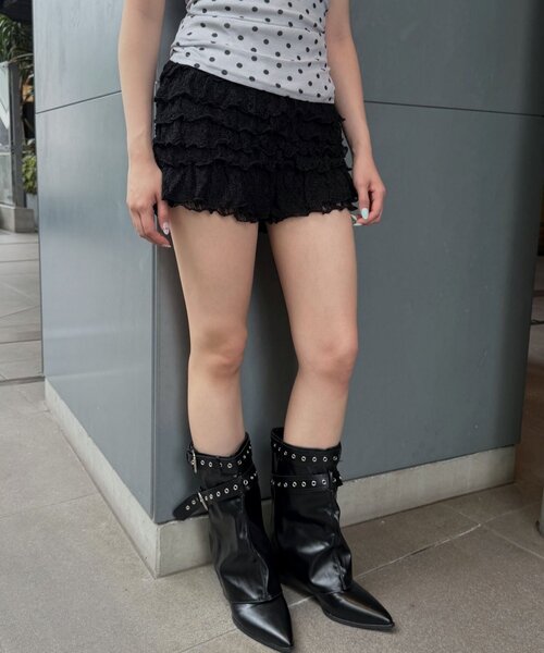 mline（エムライン）の「【トレンドライク】[mline]フリルショートミニ（その他パンツ・レディース・アイボリー/ホワイト系その他/オフホワイト/ブラック/ブラック系その他・2/1）」の4枚目の写真