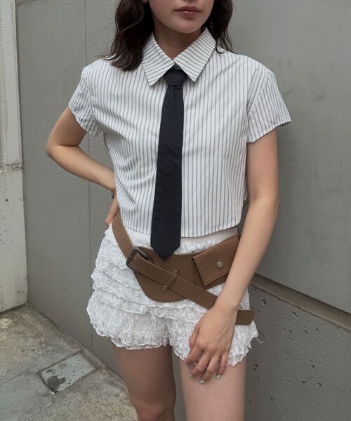 mline（エムライン）の「【トレンドライク】[mline]フリルショートミニ（その他パンツ・レディース・アイボリー/ホワイト系その他/オフホワイト/ブラック/ブラック系その他・2/1）」の14枚目の写真