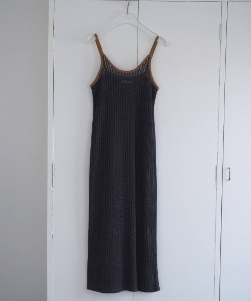 anuke（アンヌーク）の「anuke Piping Cami Onepiece（ワンピース・レディース・ベージュ/ネイビー・38/36）」の2枚目の写真
