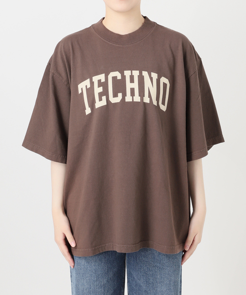 is-ness(イズネス)の「ISNESS MUSIC/イズネス ミュージック 別注 TECNO Tシャツ(Tシャツ/カットソー・レディース・ブラウン・SMALL)」の10枚目の写真