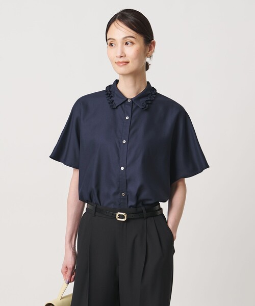 UNITED ARROWS(ユナイテッドアローズ)の「ミニフリル シャツ(シャツ/ブラウス・レディース・ネイビー/オフホワイト/その他7・FREE)」の11枚目の写真