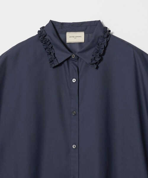 UNITED ARROWS(ユナイテッドアローズ)の「ミニフリル シャツ(シャツ/ブラウス・レディース・ネイビー/オフホワイト/その他7・FREE)」の20枚目の写真