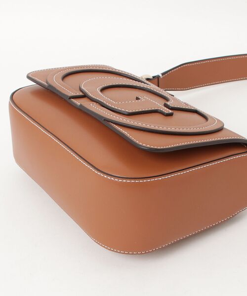 RUBY Flap Shoulder Bag | GUESS(ゲス) JAPAN 公式オンラインストア