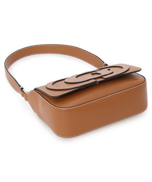 Guess(ゲス)の「RUBY Flap Shoulder Bag ハンドバッグ ショルダーバッグ(ハンドバッグ・レディース・キャメル/ブラック・ONE SIZE)」の13枚目の写真