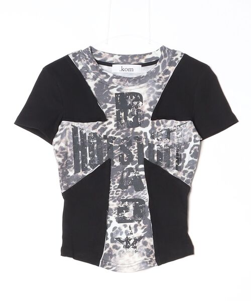 .KOM(ドットコム)の「A'GEM/9 × .kom 『.KOM/ドットケーオーエム』Cross Panel Short Sleeve T-Shirt/クロス切り替え半袖Tシャツ(Tシャツ/カットソー・レディース・ブラック/レオパード・FREE)」の8枚目の写真