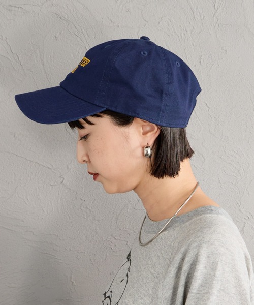 THE SHINZONE（ザ　シンゾーン）の「[THE SHINZONE/ザ シンゾーン] PEANUTS ロゴ刺繍キャップ（キャップ・レディース・ブラウン/ネイビー・0）」の13枚目の写真