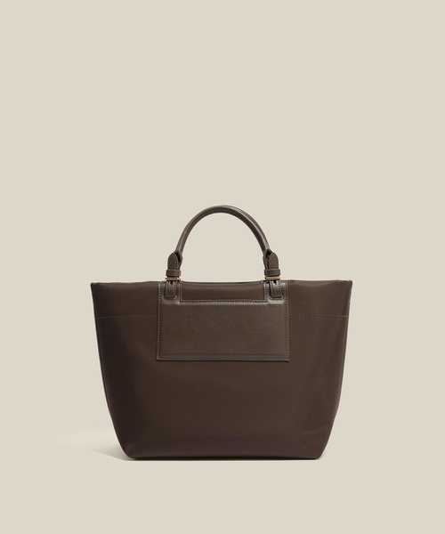 E'POR（エポール）の「【E'POR】BOAT BAG Medium/撥水・軽量・一部WEB限定カラー・26AW新色（ハンドバッグ・レディース・ベージュ/ダークブラウン/ブラック系その他/ブラック・FREE）」の7枚目の写真
