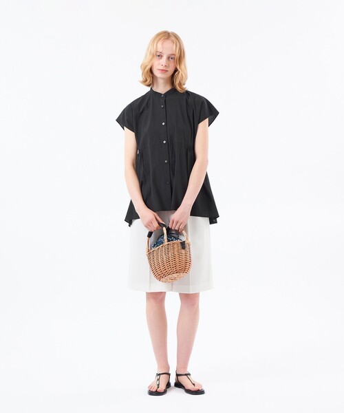 MACKINTOSH PHILOSOPHY(マッキントッシュ フィロソフィー)の「ドライツイルツータックハーフパンツ(その他パンツ・レディース・オフホワイト/ブラウン系その他4/ダークネイビー・38)」の4枚目の写真