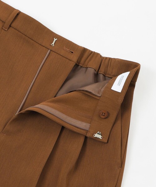 MACKINTOSH PHILOSOPHY(マッキントッシュ フィロソフィー)の「ドライツイルツータックハーフパンツ(その他パンツ・レディース・オフホワイト/ブラウン系その他4/ダークネイビー・38)」の12枚目の写真