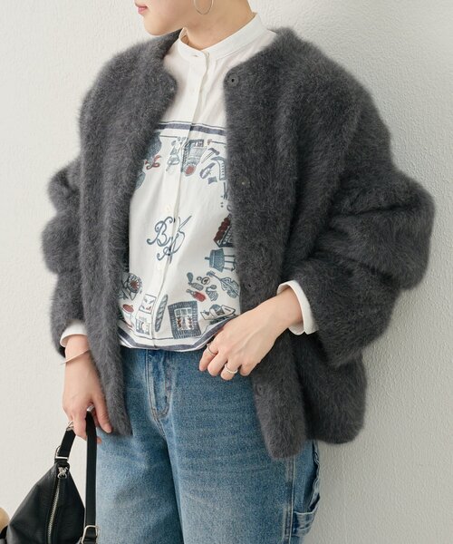 BEARDSLEY(ビアズリー)の「アトリエスカーフプリントシャツ(シャツ/ブラウス・レディース・ホワイト・FREE)」の9枚目の写真