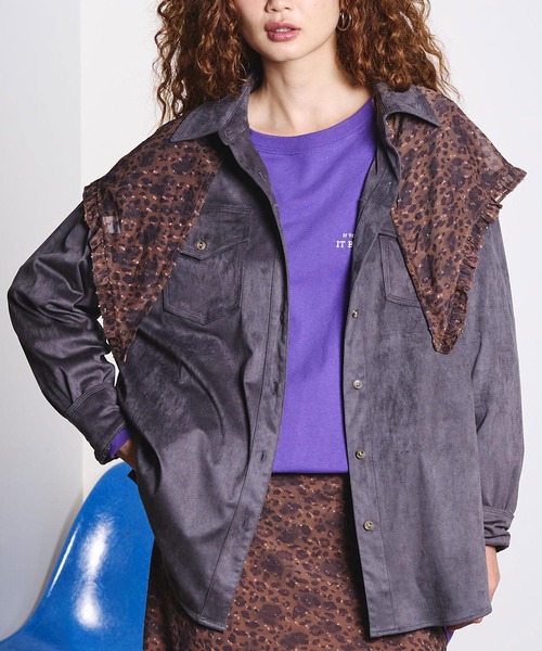 ROSE BUD(ローズバッド)の「FAUX SUEDE SHIRT(シャツ/ブラウス・レディース・パープル/ブラウン/チャコール・ONE SIZE)」の2枚目の写真