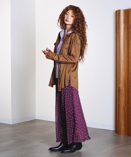 ROSE BUD(ローズバッド)の「FAUX SUEDE SHIRT(シャツ/ブラウス・レディース・パープル/ブラウン/チャコール・ONE SIZE)」の10枚目の写真