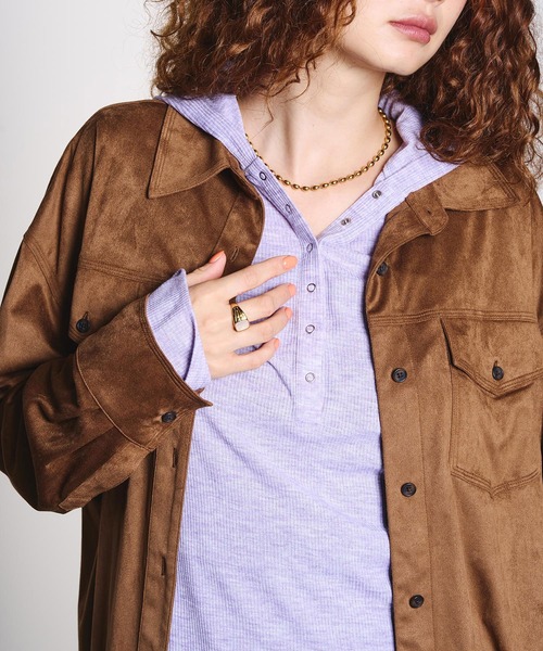 ROSE BUD(ローズバッド)の「FAUX SUEDE SHIRT(シャツ/ブラウス・レディース・パープル/ブラウン/チャコール・ONE SIZE)」の13枚目の写真