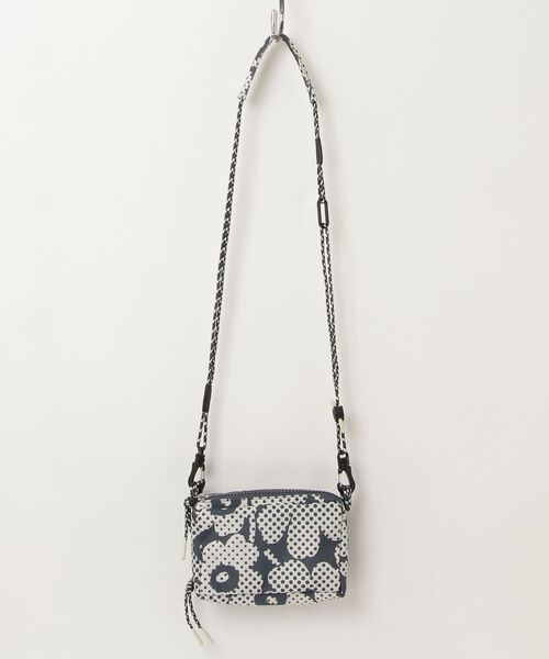 marimekko(マリメッコ)の「【kioski】 loisa Unikko / shoulder bag(ショルダーバッグ・レディース・グレー系その他・FREE)」の6枚目の写真