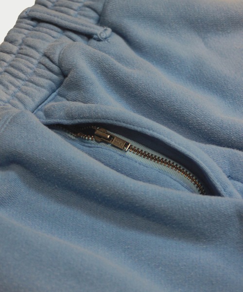 amok（アモク）の「FADE STUDS PANTS（その他パンツ・メンズ・ピンク/ブルー・S/M/L）」の4枚目の写真