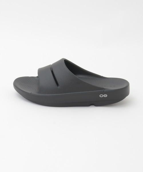 MEN'S MELROSE(メンズメルローズ)の「【OOFOS/ウーフォス】Ooahh / ウーアー / リカバリーサンダル(サンダル・メンズ・ブラック・3/2/4)」の3枚目の写真