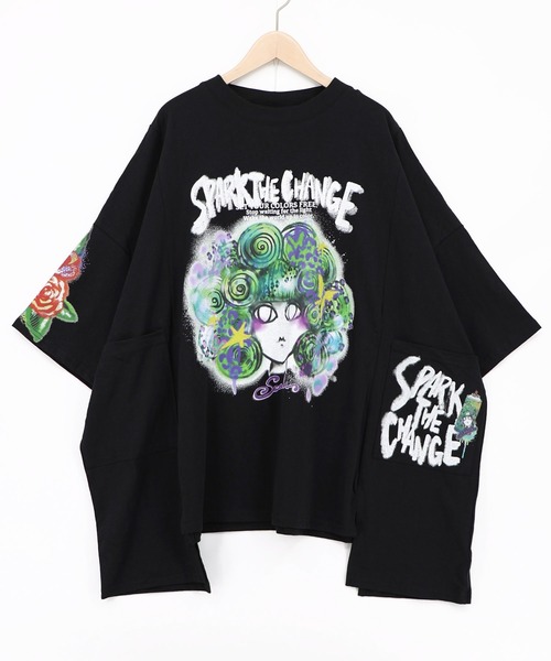 ScoLar(スカラー)の「163631:スプレーアート風スカラーちゃんプルオーバー(Tシャツ/カットソー・レディース・ブラック/グレー/ネイビー・M)」の11枚目の写真