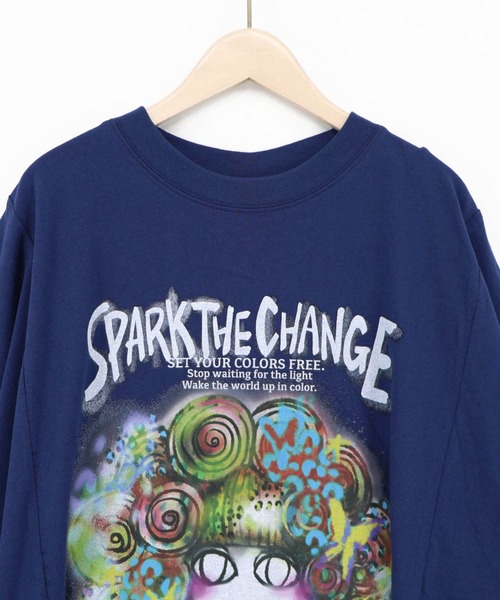 ScoLar(スカラー)の「163631:スプレーアート風スカラーちゃんプルオーバー(Tシャツ/カットソー・レディース・ブラック/グレー/ネイビー・M)」の14枚目の写真