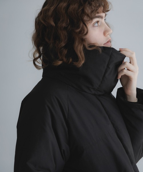 URBAN RESEARCH Sonny Label(アーバンリサーチサニーレーベル)の「撥水ビッグカラーダウンコート(ダウンジャケット/コート・レディース・ブラウン/チャコールグレー/ブラック・FREE)」の4枚目の写真