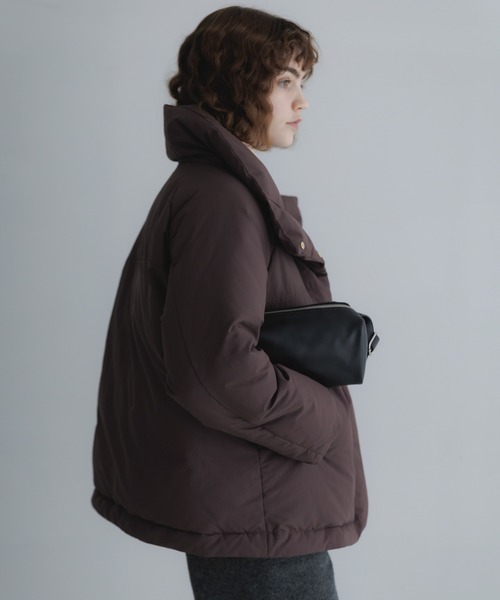 URBAN RESEARCH Sonny Label(アーバンリサーチサニーレーベル)の「撥水ビッグカラーダウンコート(ダウンジャケット/コート・レディース・ブラウン/チャコールグレー/ブラック・FREE)」の14枚目の写真