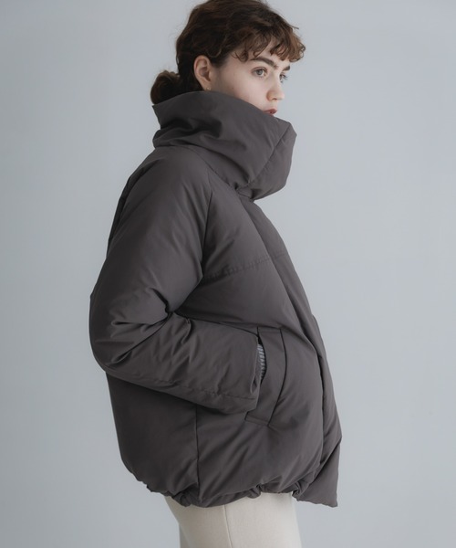 URBAN RESEARCH Sonny Label(アーバンリサーチサニーレーベル)の「撥水ビッグカラーダウンコート(ダウンジャケット/コート・レディース・ブラウン/チャコールグレー/ブラック・FREE)」の19枚目の写真