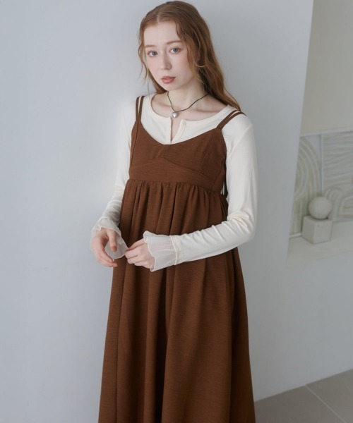 Bab(バブ)の「【S・Mサイズ展開】ビスチェライクフレアキャミワンピース(ワンピース・レディース・ブルー/グレイッシュベージュ/ブラウン/ブラック・SMALL/MEDIUM)」の15枚目の写真