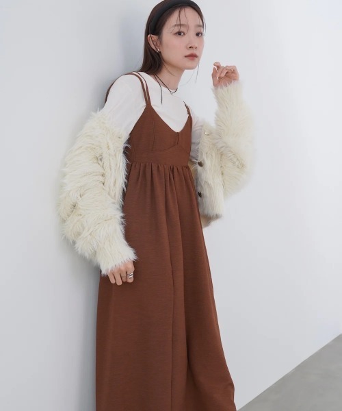Bab(バブ)の「【S・Mサイズ展開】ビスチェライクフレアキャミワンピース(ワンピース・レディース・ブルー/グレイッシュベージュ/ブラウン/ブラック・SMALL/MEDIUM)」の11枚目の写真