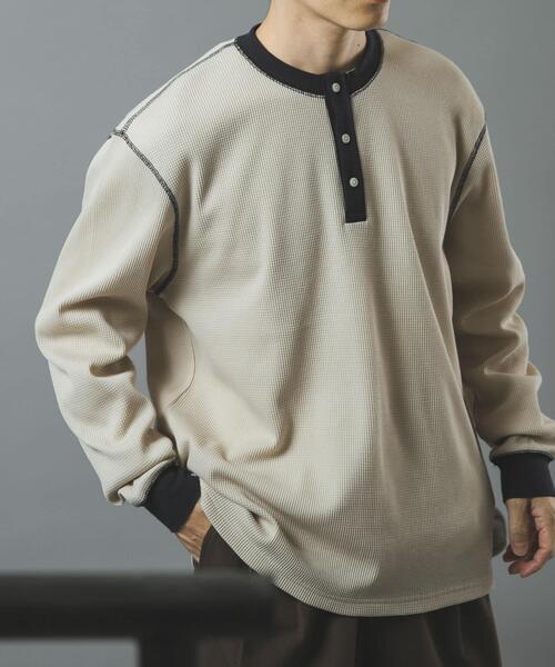 ITEMS URBANRESEARCH(アイテムズ アーバンリサーチ)の「配色ワッフルヘンリーネックカットソー(Tシャツ/カットソー・メンズ・モカ/チャコールグレー/ブラック/アイボリー・LARGE/MEDIUM)」の7枚目の写真
