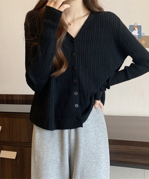 ONEP STAR(ワンピスター)の「リブ編みVネック長袖ニットカーディガン(カーディガン/ボレロ・レディース・ブラック/ベージュ・FREE)」の16枚目の写真