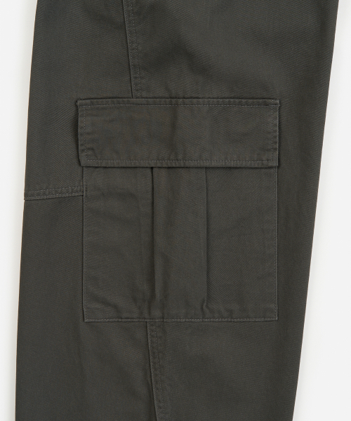 TOFFEE(トフィー)の「カーブド切り替えカーゴパンツ (CHARCOAL)(その他パンツ・メンズ・その他・SMALL/MEDIUM/LARGE/X-LARGE)」の8枚目の写真
