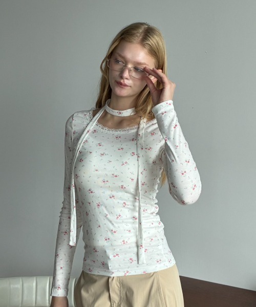 Birthday room(バースデイルーム)の「タイ付き花柄T/Floral T-shirt with tie detail(Tシャツ/カットソー・レディース・ブラウン/ピンク・FREE)」の8枚目の写真