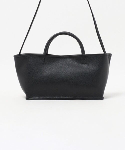 A DAY IN THE LIFE UNITED ARROWS(アデイインザライフユナイテッドアローズ)の「レザーライク レクタングルトート <A DAY IN THE LIFE>(トートバッグ・レディース・ブラック・FREE)」の2枚目の写真