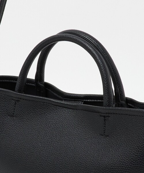 A DAY IN THE LIFE UNITED ARROWS(アデイインザライフユナイテッドアローズ)の「レザーライク レクタングルトート <A DAY IN THE LIFE>(トートバッグ・レディース・ブラック・FREE)」の6枚目の写真