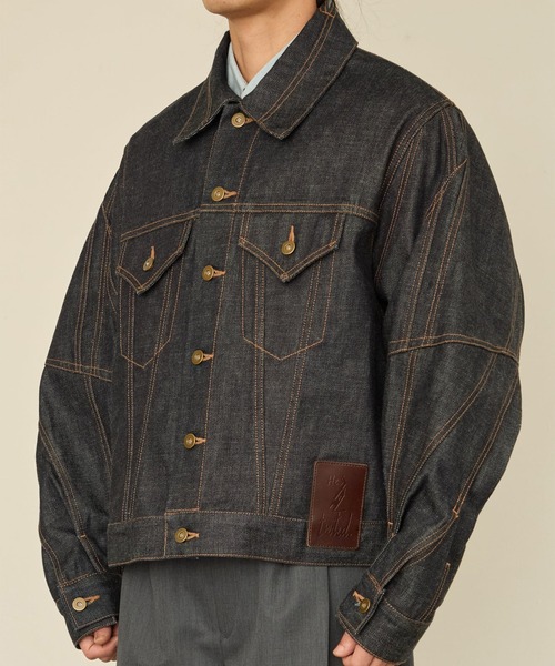 I'm here:(アイムヒアー)の「【I'm here】TWIST SLEEVE DENIM JACKET(デニムジャケット・メンズ・ネイビー/ブラック・L/M)」の1枚目の写真