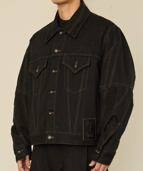 I'm here:(アイムヒアー)の「【I'm here】TWIST SLEEVE DENIM JACKET(デニムジャケット・メンズ・ネイビー/ブラック・L/M)」の2枚目の写真