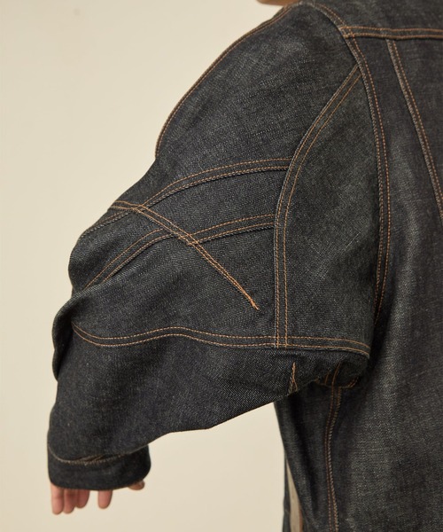 I'm here:(アイムヒアー)の「【I'm here】TWIST SLEEVE DENIM JACKET(デニムジャケット・メンズ・ネイビー/ブラック・L/M)」の17枚目の写真