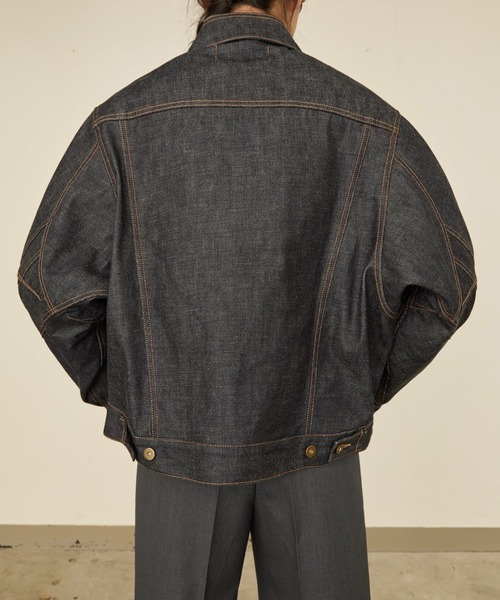 I'm here:(アイムヒアー)の「【I'm here】TWIST SLEEVE DENIM JACKET(デニムジャケット・メンズ・ネイビー/ブラック・L/M)」の8枚目の写真