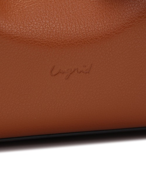 Ungrid（アングリッド）の「【Ungrid/アングリッド】軽量スムース クロコキーチャーム付 両アオリポケットミニショルダーハンドバッグ（ハンドバッグ・レディース・ブラック/ベージュ/グレイッシュベージュ/キャメル/アイボリー・FREE）」の9枚目の写真